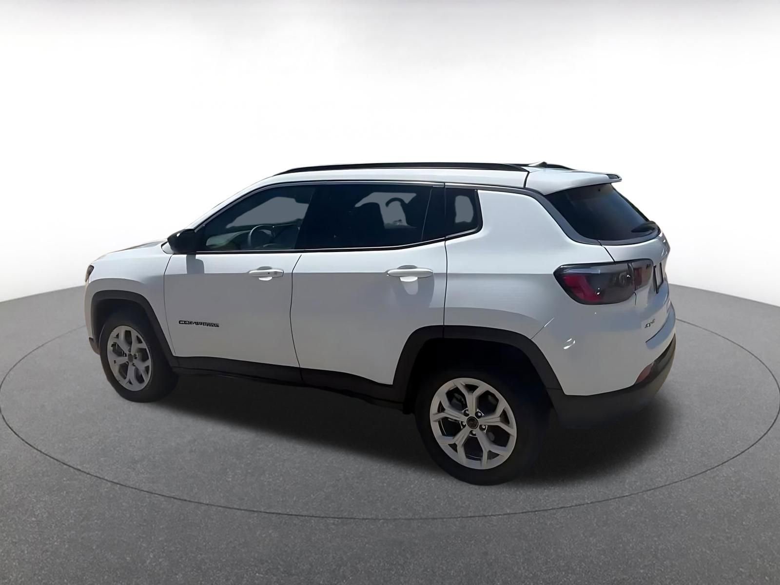 Thumbnail: 2025 Jeep Compass - 10