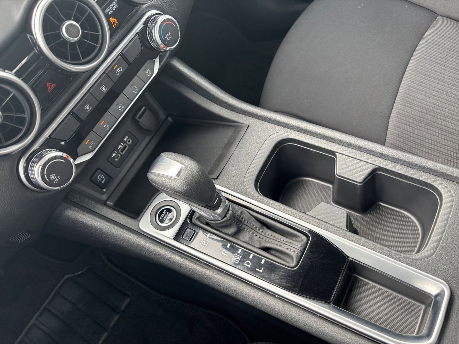 2024 Nissan Sentra SV 34