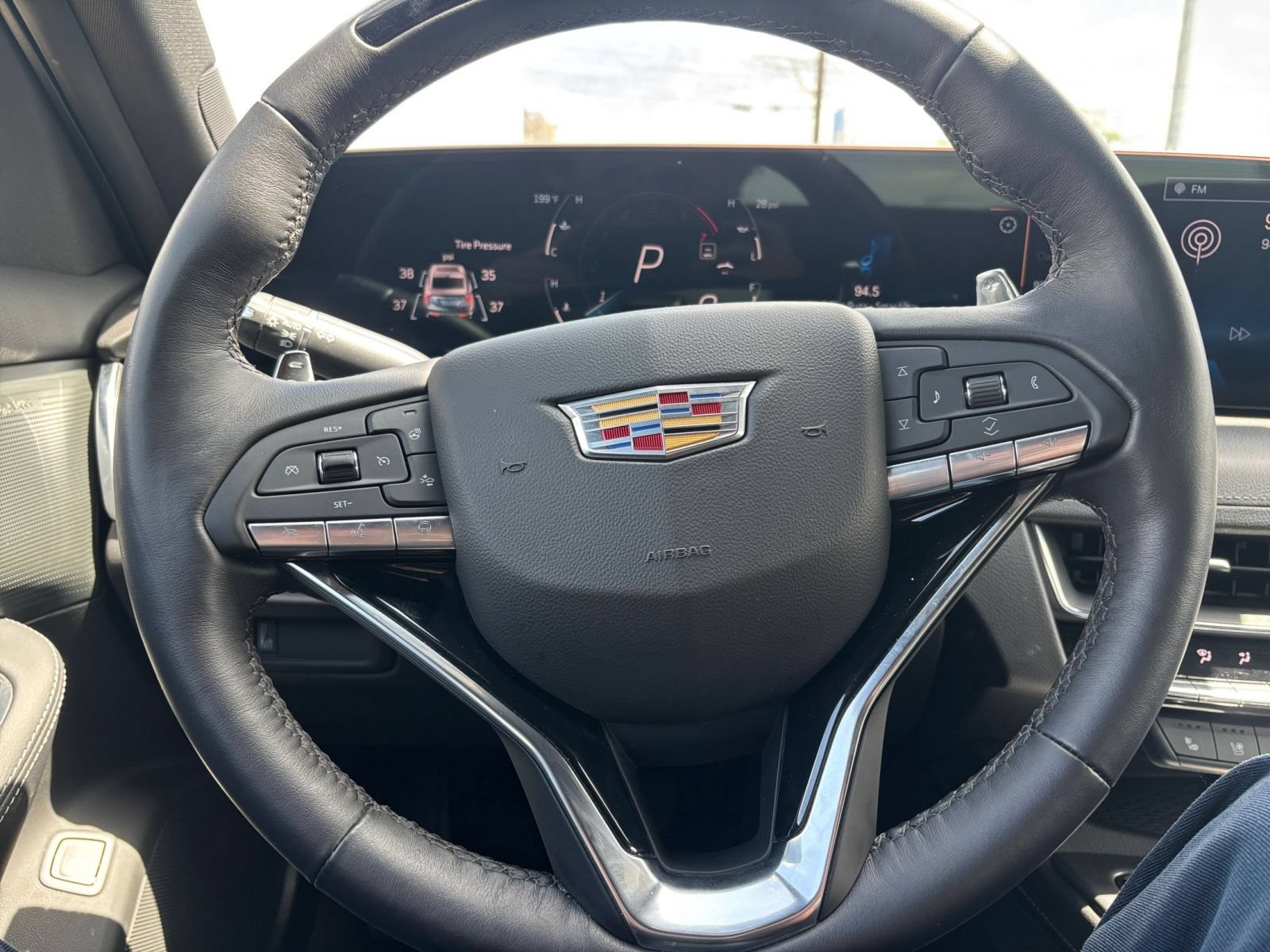 Thumbnail: 2026 Cadillac CT5 - 30