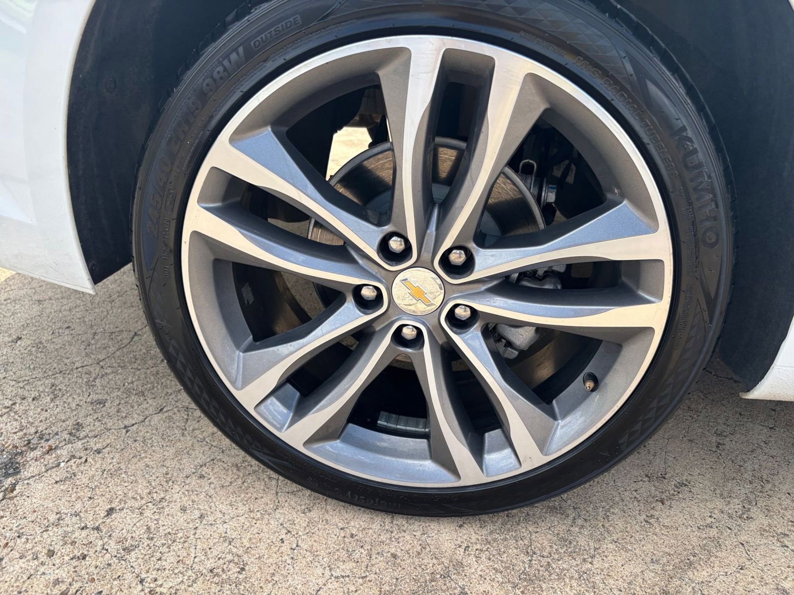 Thumbnail: 2024 Chevrolet Malibu - 30