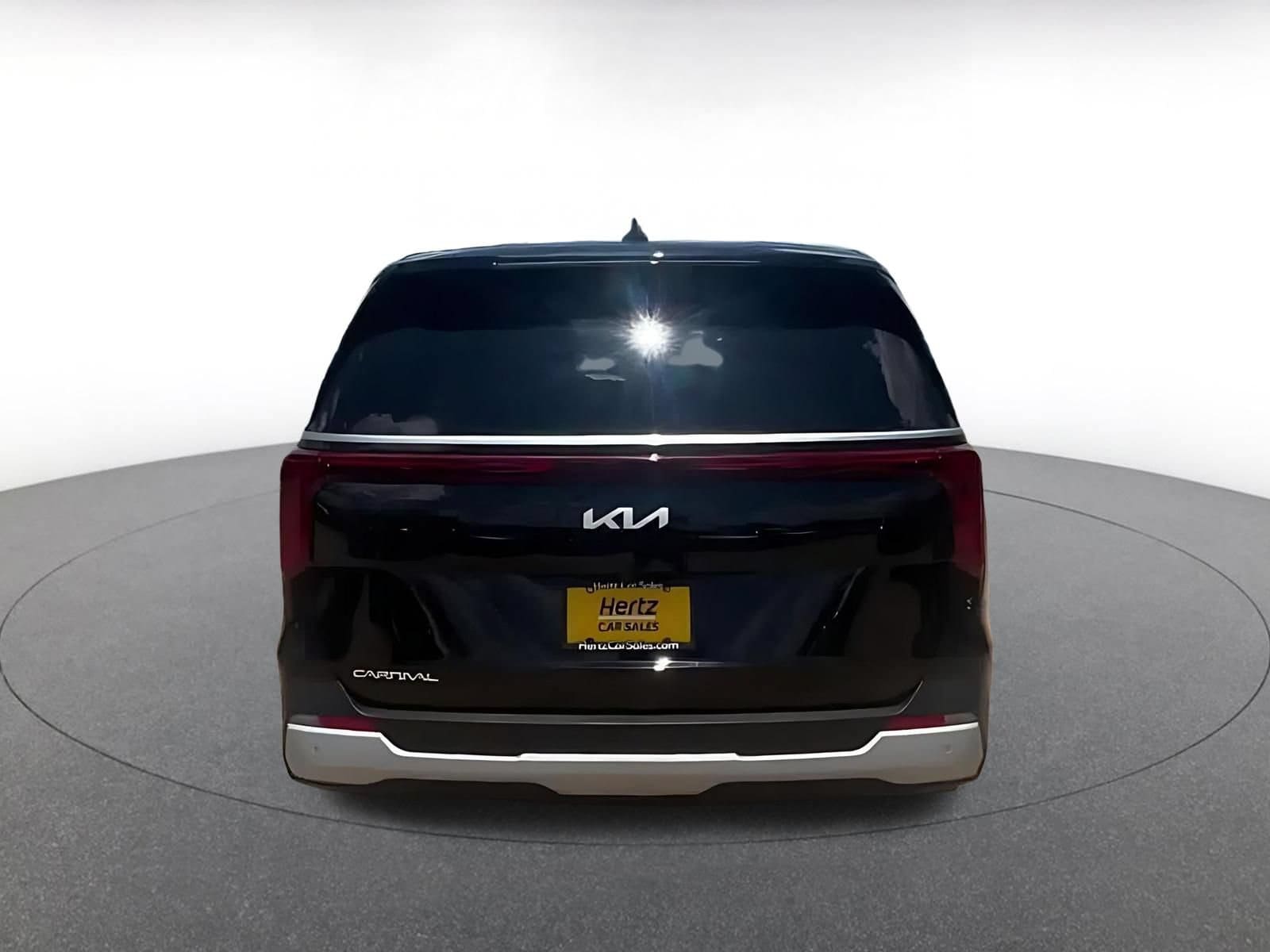 Thumbnail: 2026 Kia Carnival - 10