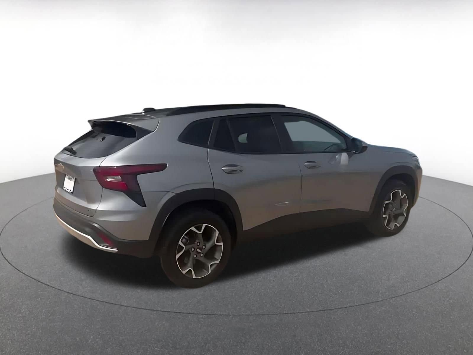 Thumbnail: 2025 Chevrolet Trax - 12