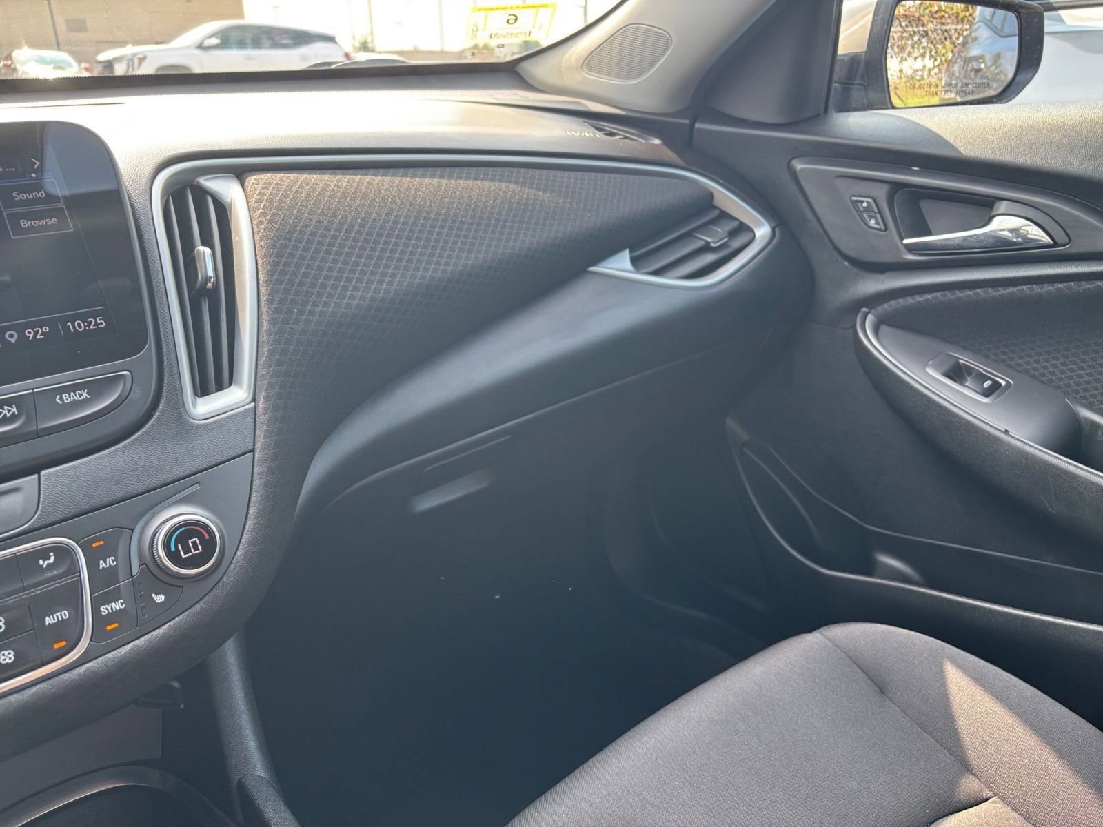 Thumbnail: 2024 Chevrolet Malibu - 35