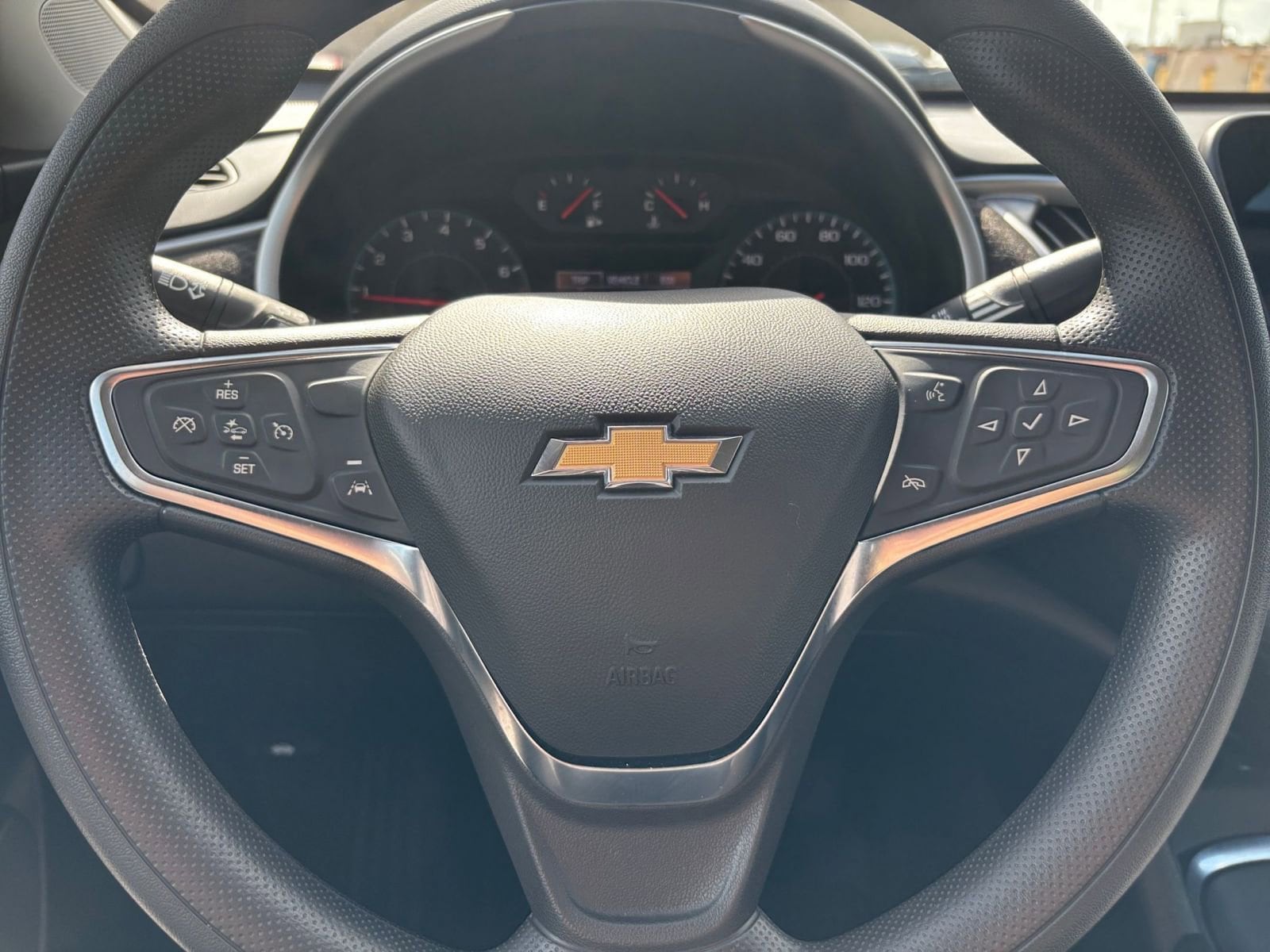 Thumbnail: 2024 Chevrolet Malibu - 28