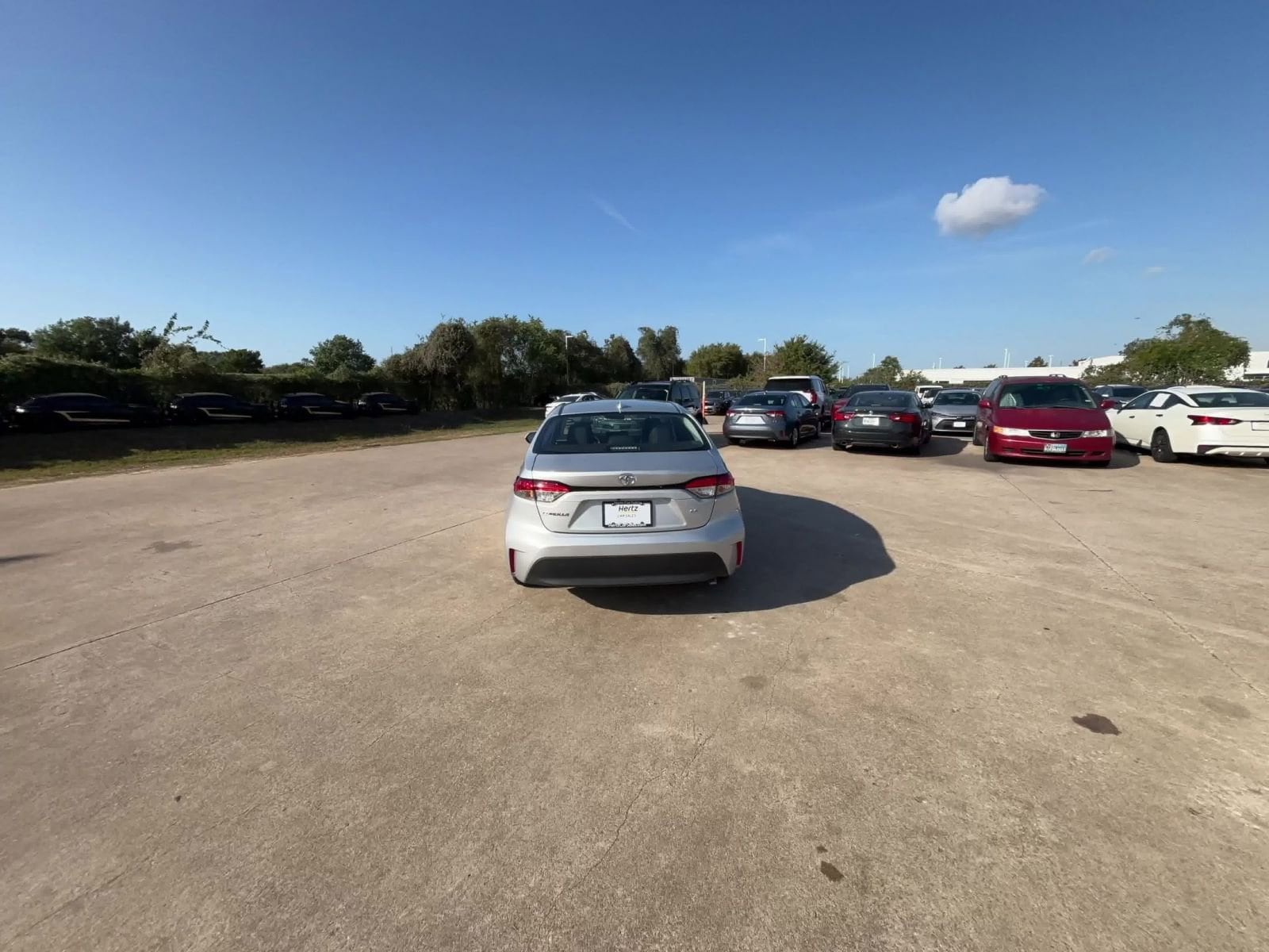 Thumbnail: 2025 Toyota Corolla - 16