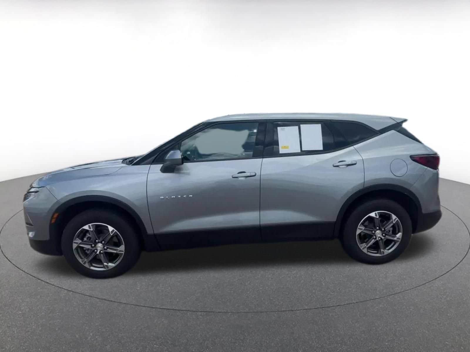 Thumbnail: 2025 Chevrolet Blazer - 9