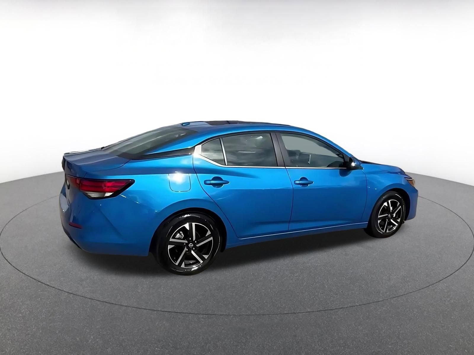 Thumbnail: 2025 Nissan Sentra - 15