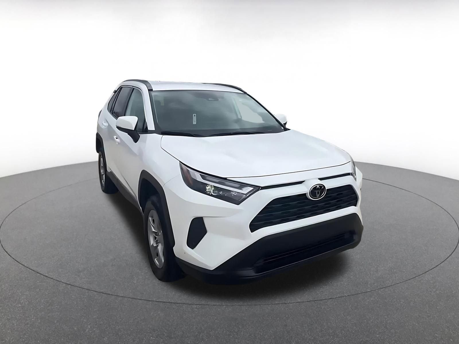 Thumbnail: 2025 Toyota RAV4 - 3