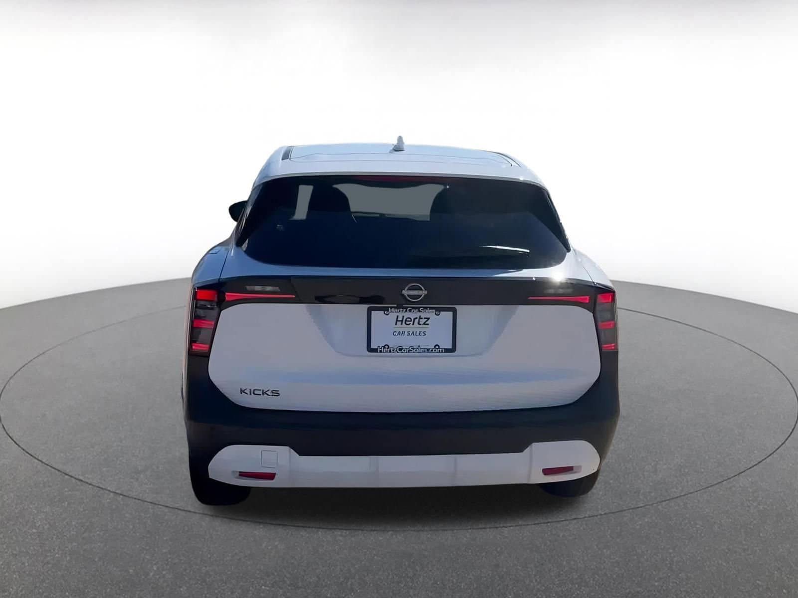 Thumbnail: 2025 Nissan Kicks - 12