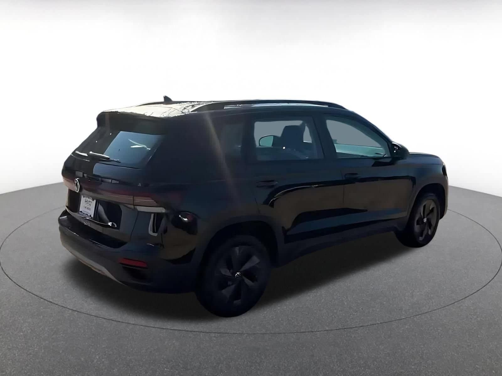 Thumbnail: 2026 Volkswagen Taos - 13