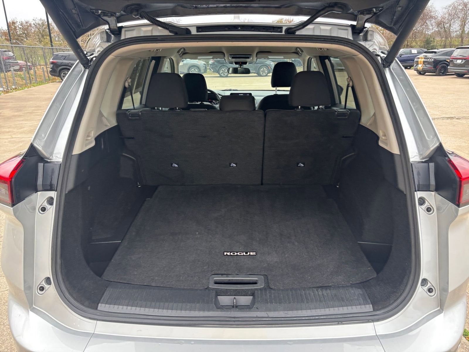 Thumbnail: 2025 Nissan Rogue - 33