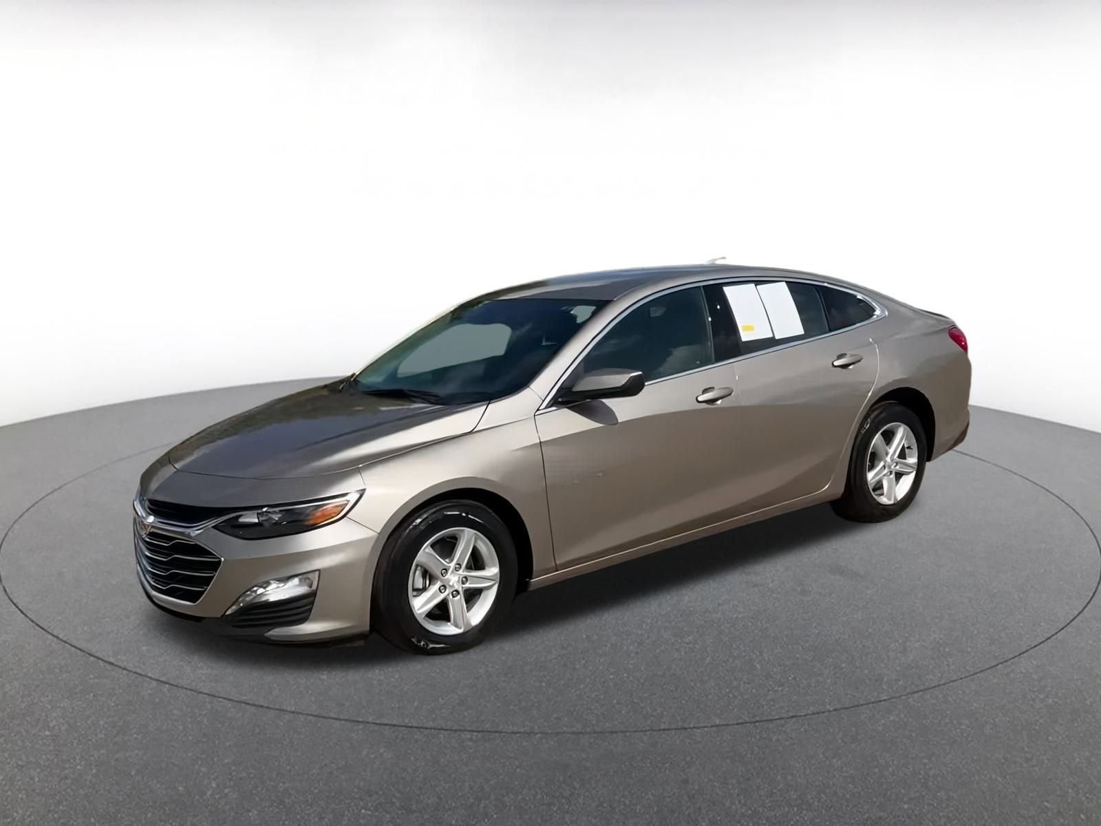 Thumbnail: 2024 Chevrolet Malibu - 7