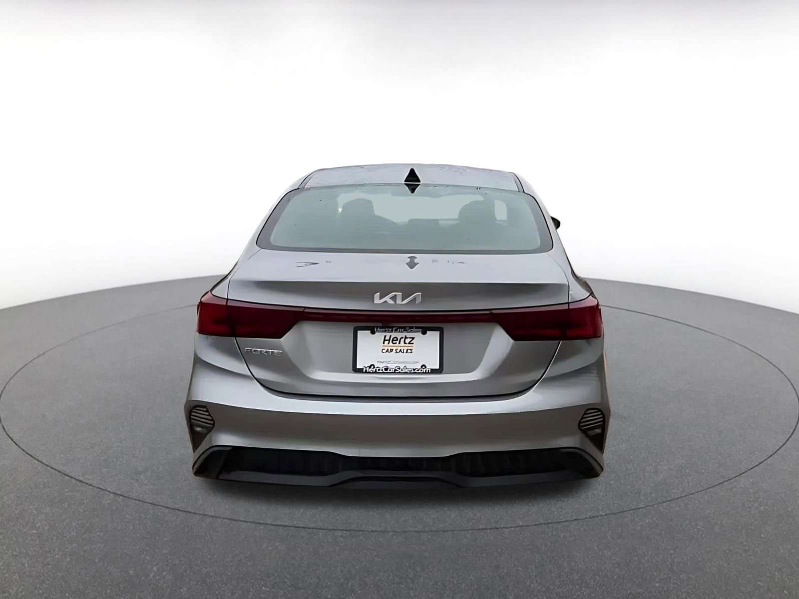 Thumbnail: 2023 Kia Forte - 12