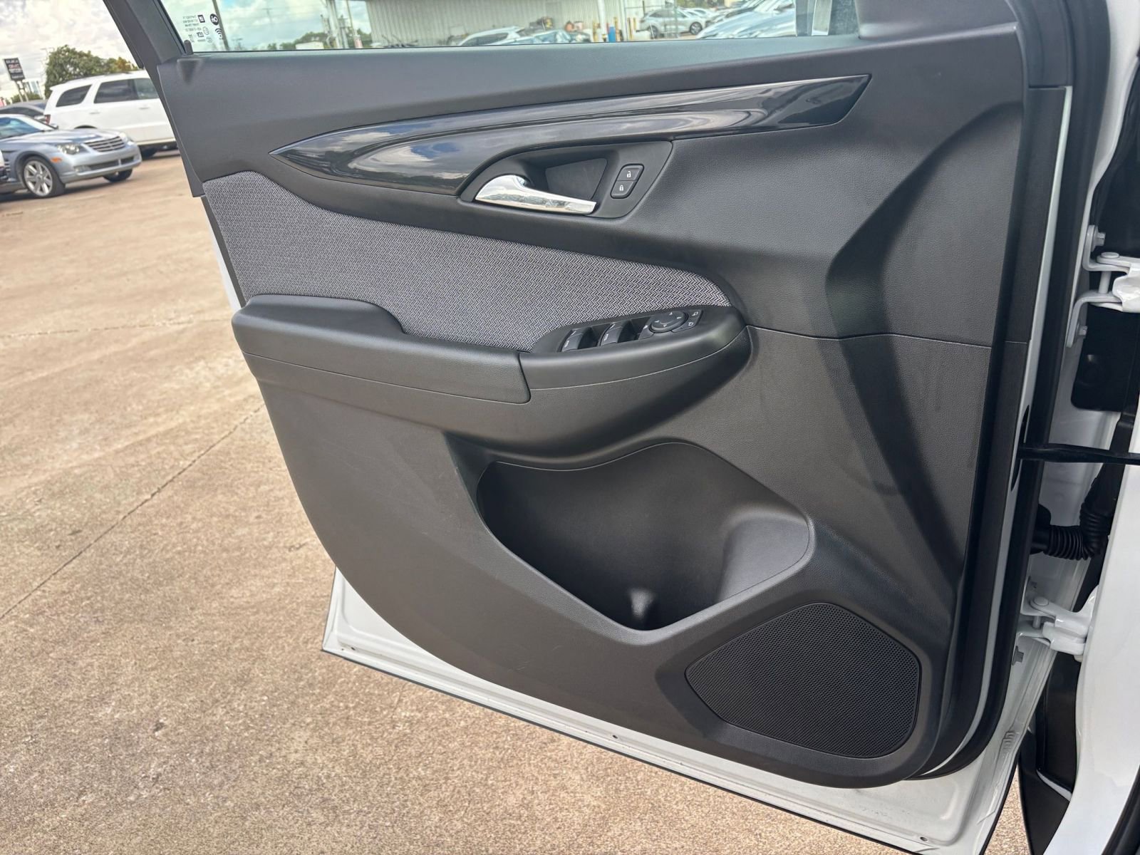 Thumbnail: 2025 Chevrolet TrailBlazer - 20