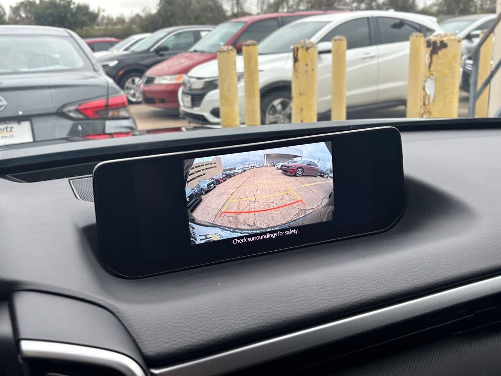 Thumbnail: 2025 Mazda CX-50 - 17