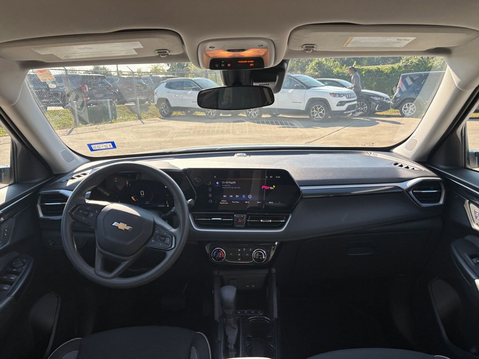 Thumbnail: 2025 Chevrolet TrailBlazer - 31