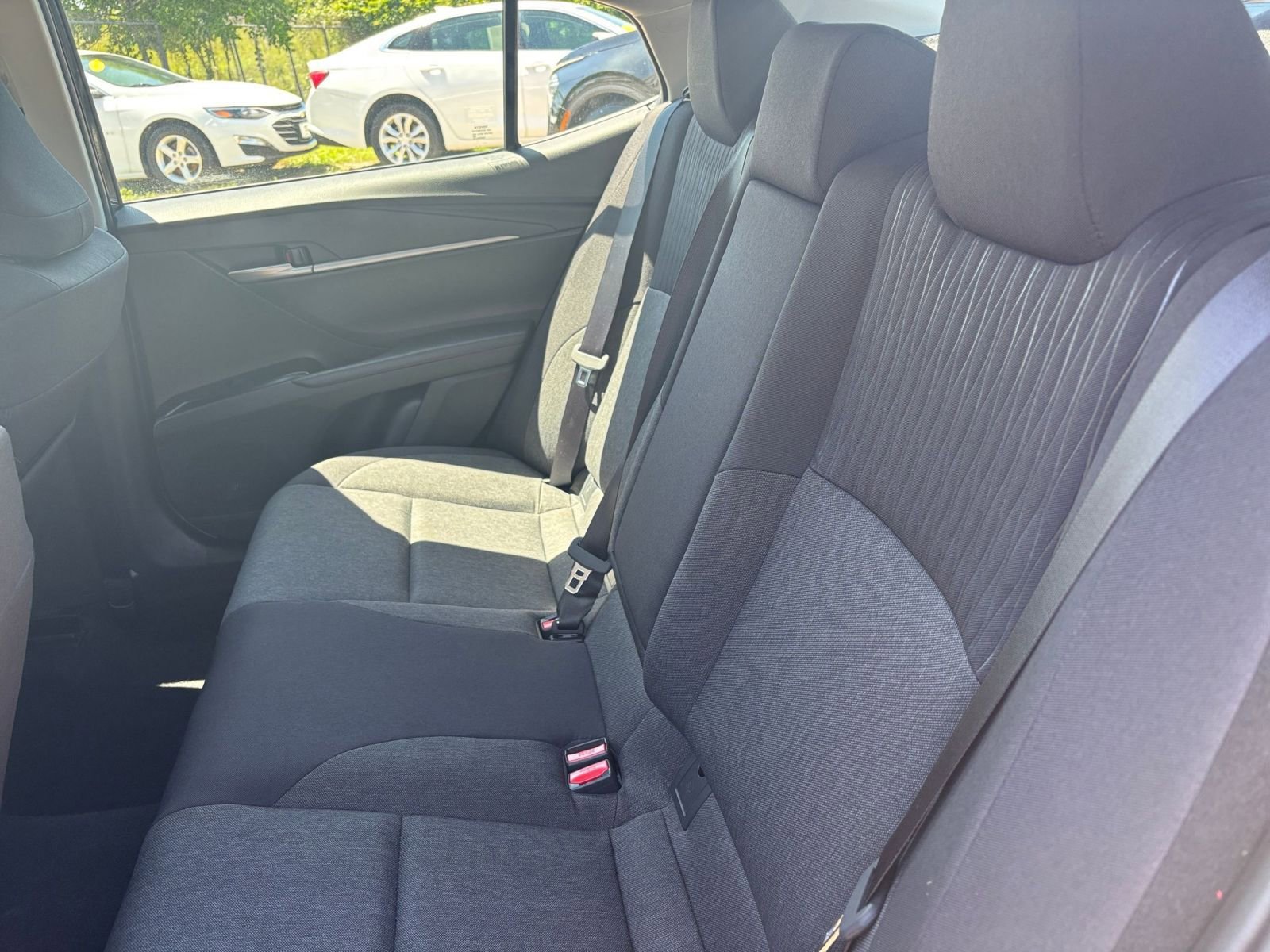 2025 Toyota Camry LE 32