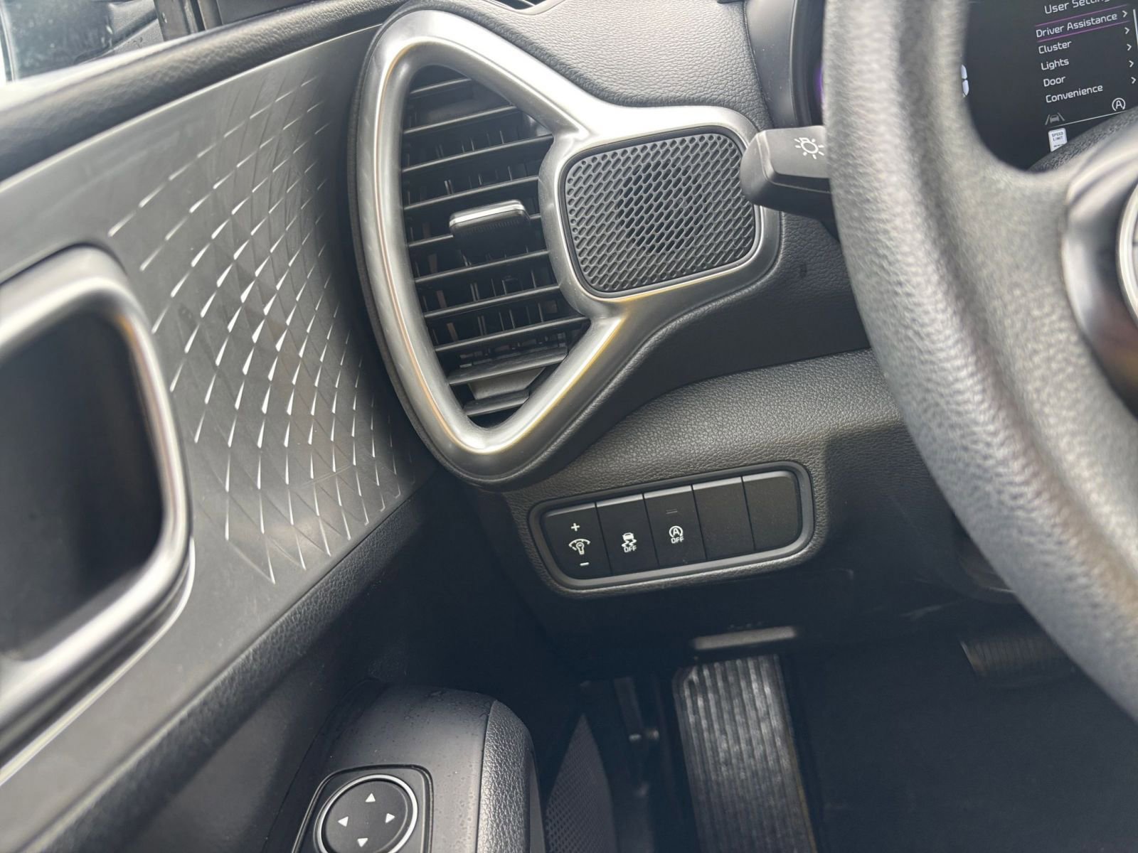 Thumbnail: 2025 Kia Soul - 31