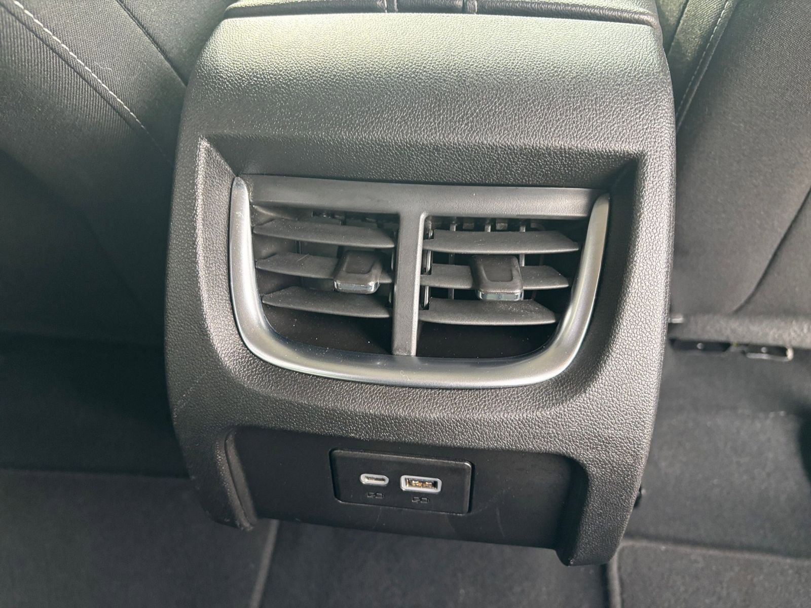 Thumbnail: 2025 Chevrolet Blazer - 24