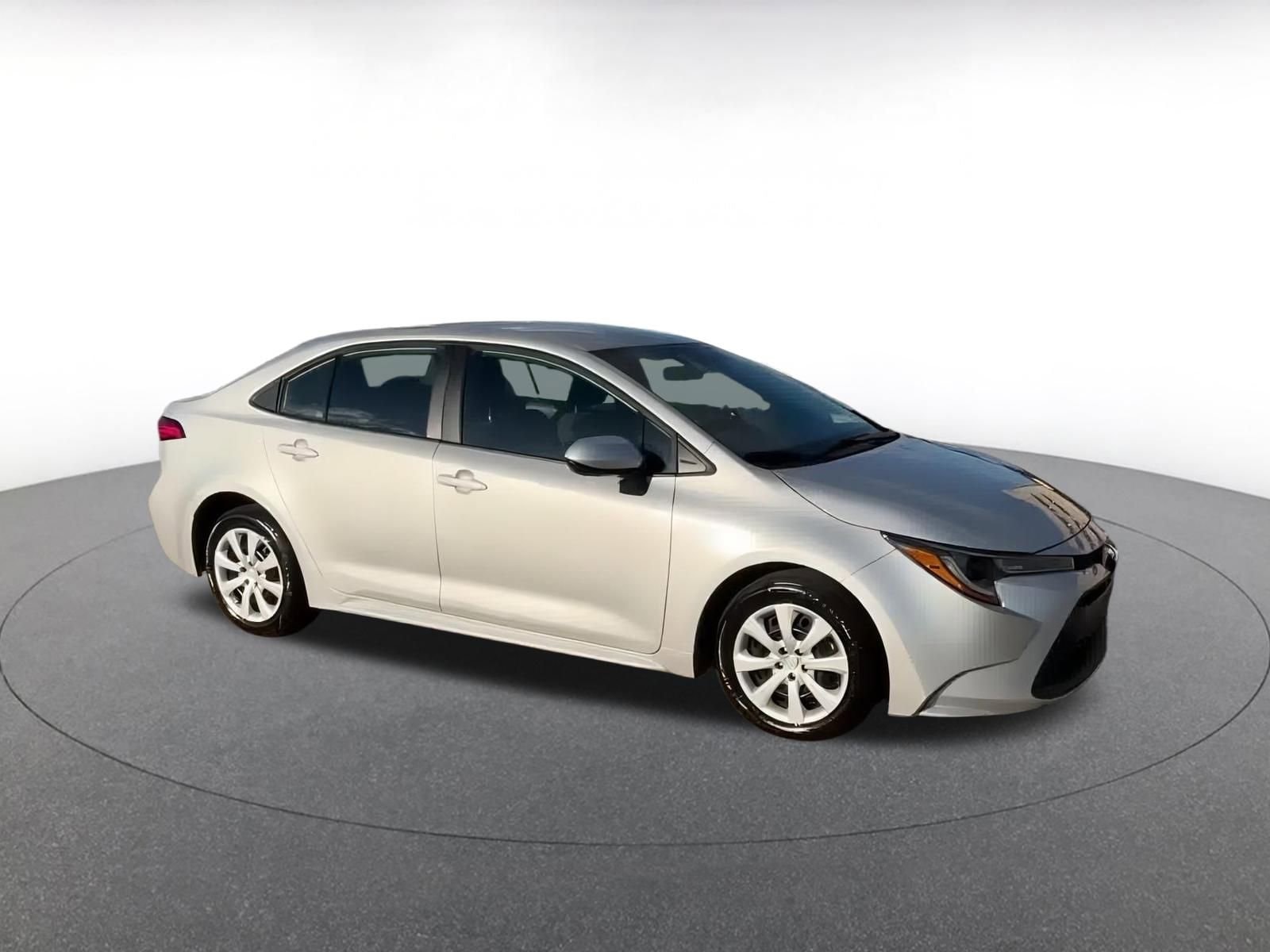 Thumbnail: 2025 Toyota Corolla - 2