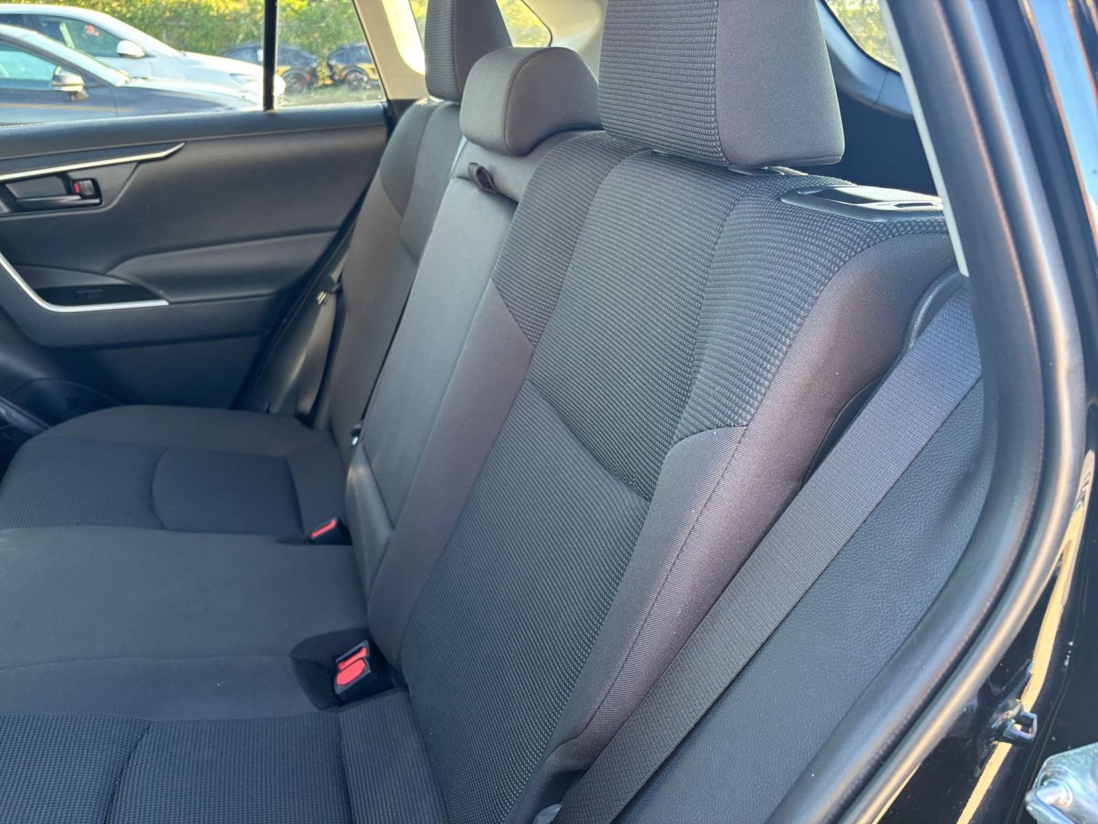 Thumbnail: 2025 Toyota RAV4 - 35