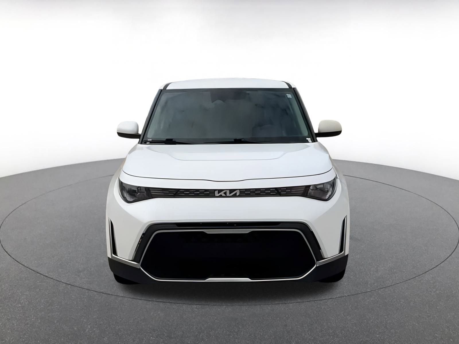 Thumbnail: 2023 Kia Soul - 3