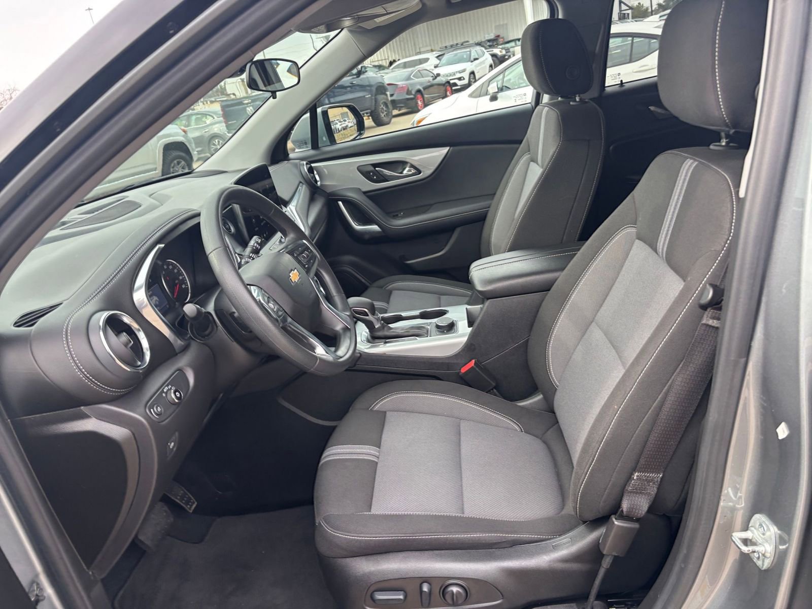 Thumbnail: 2025 Chevrolet Blazer - 29