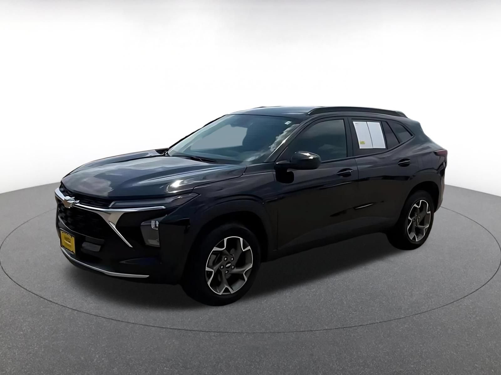 Thumbnail: 2025 Chevrolet Trax - 8