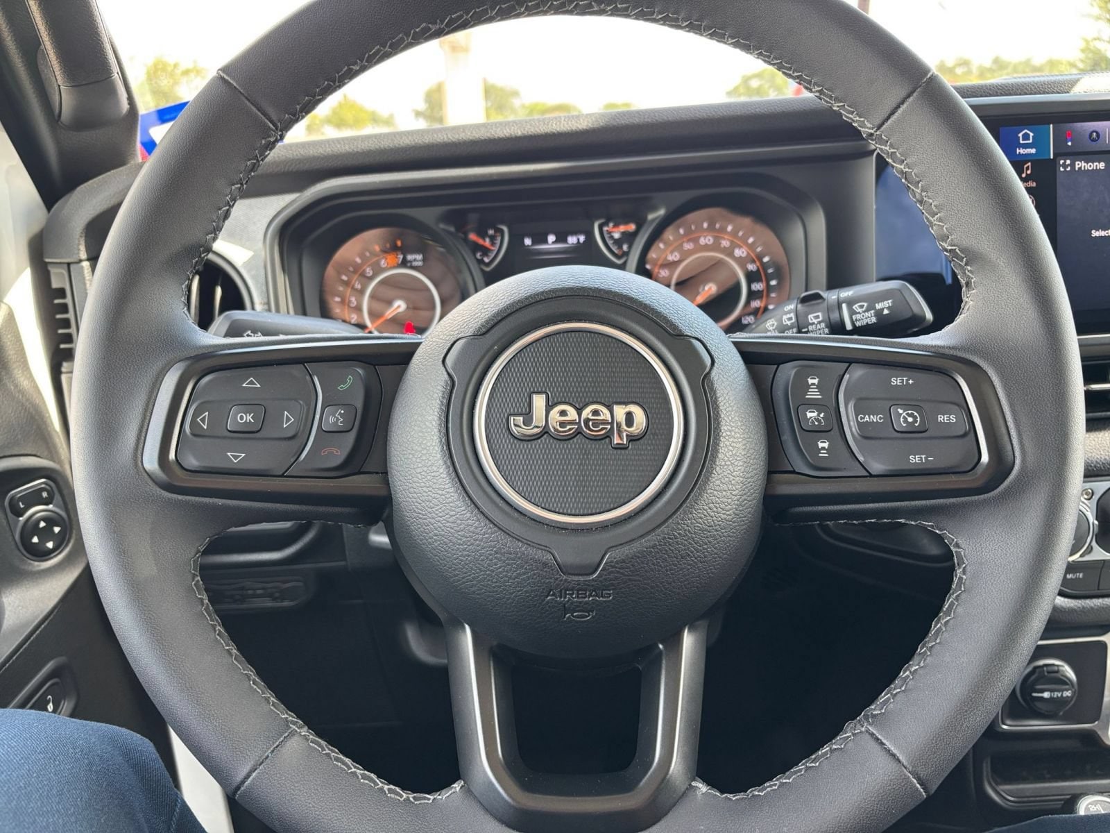 Thumbnail: 2025 Jeep Wrangler - 27
