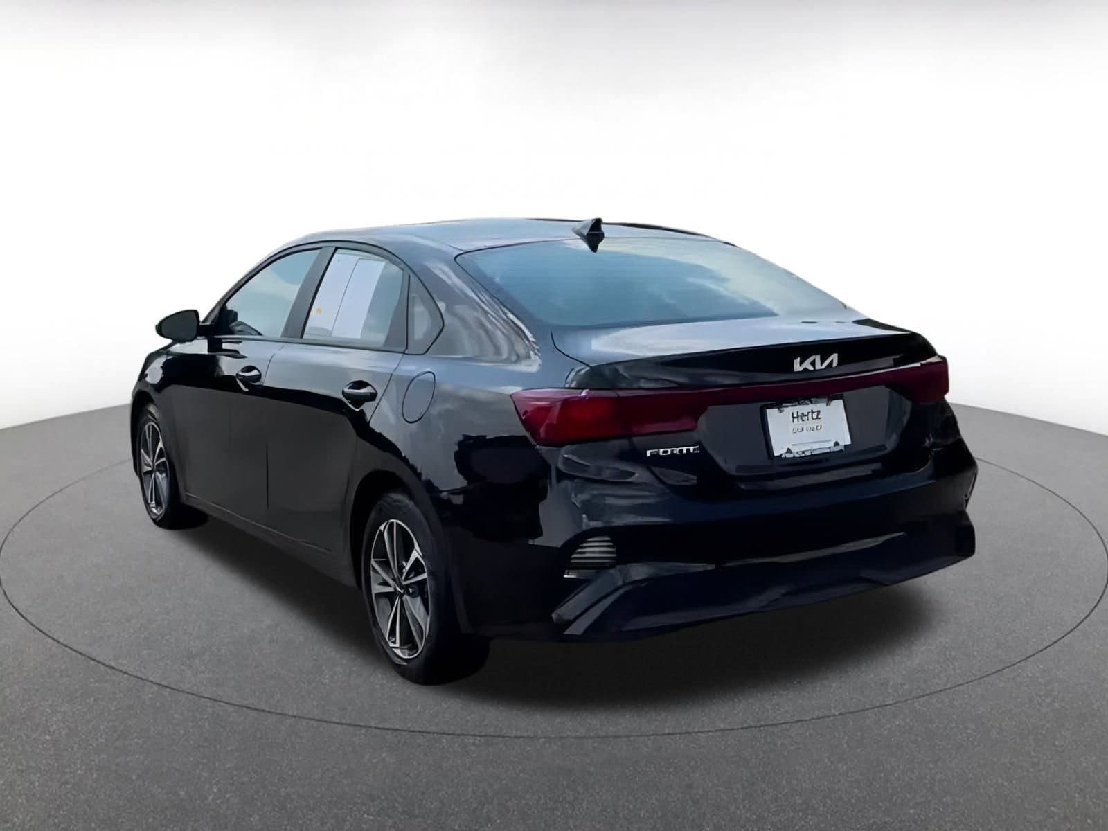 Thumbnail: 2024 Kia Forte - 11