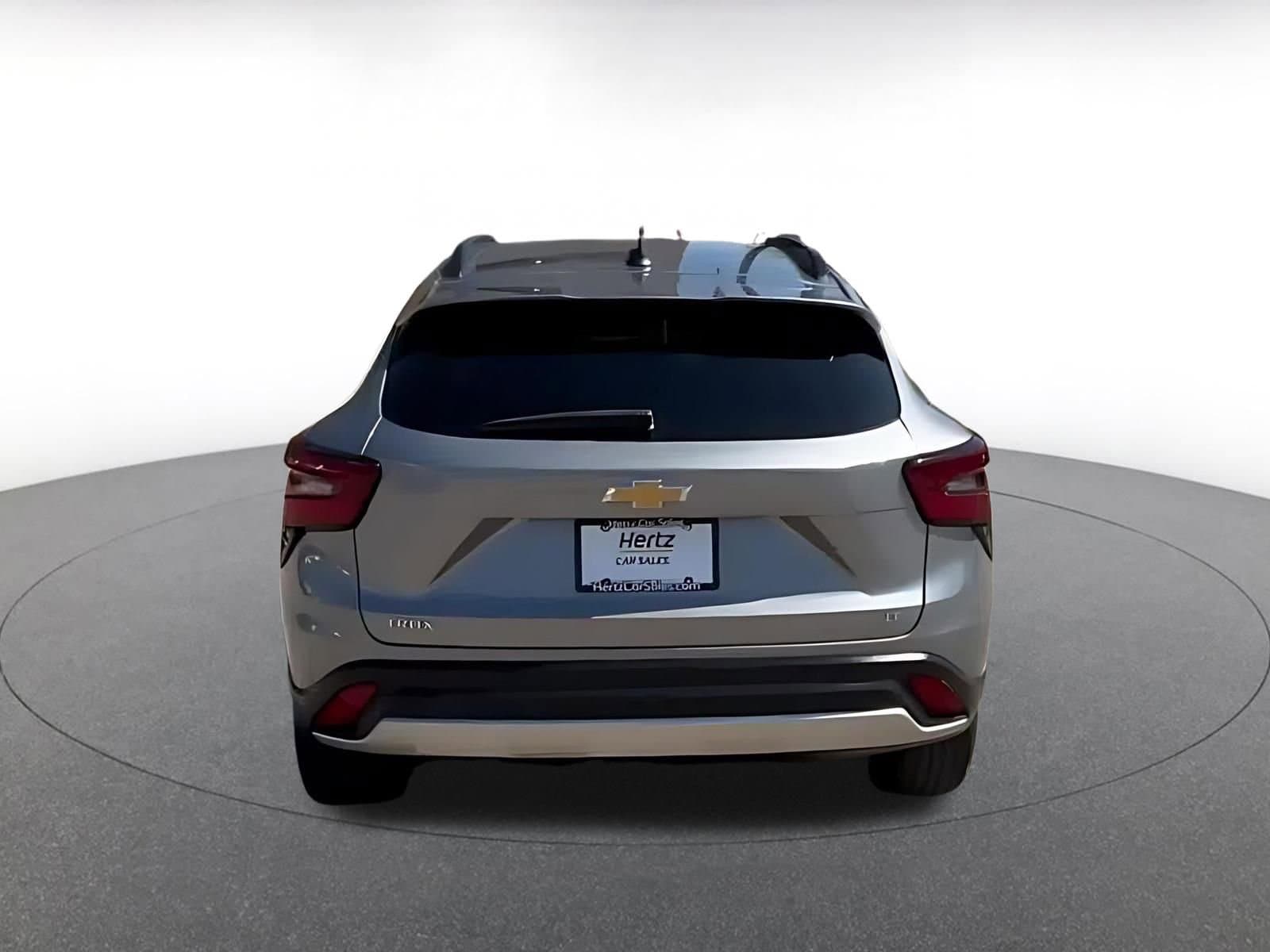 Thumbnail: 2025 Chevrolet Trax - 12