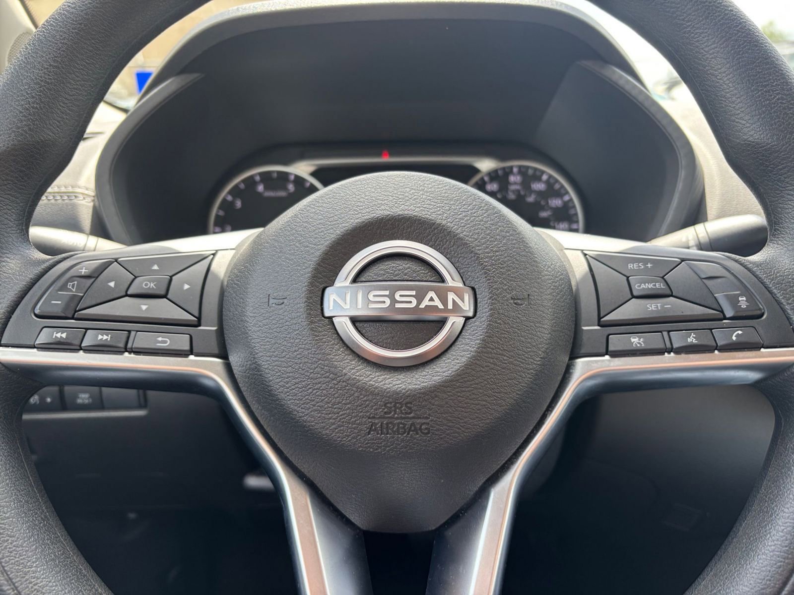 Thumbnail: 2025 Nissan Sentra - 25