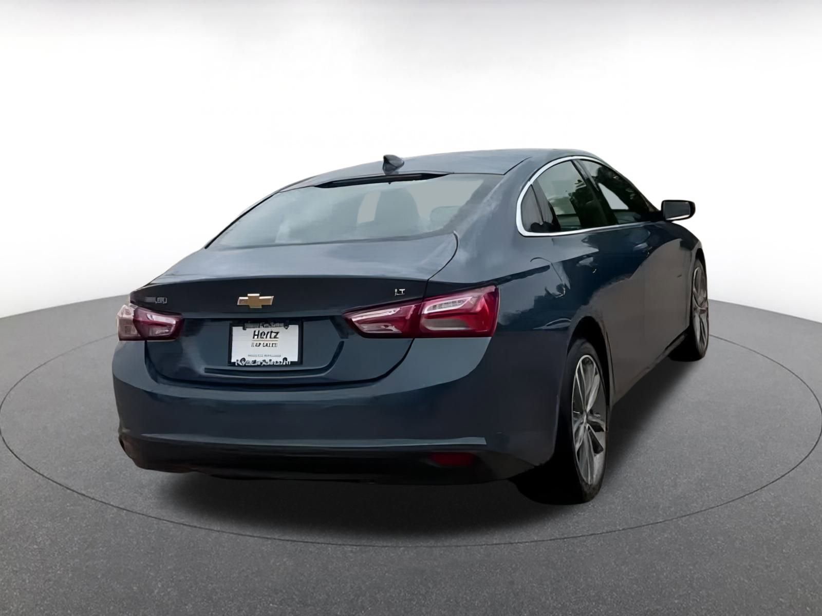 Thumbnail: 2024 Chevrolet Malibu - 11