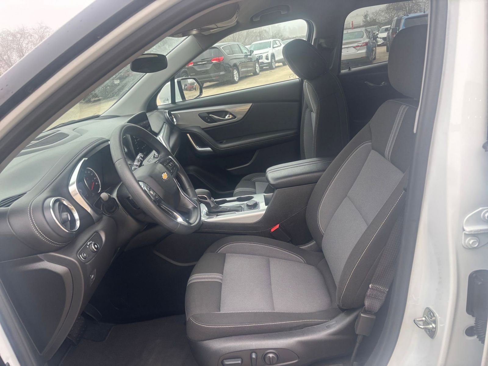 Thumbnail: 2025 Chevrolet Blazer - 28