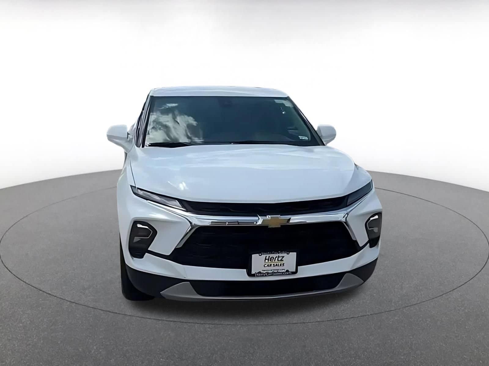 Thumbnail: 2025 Chevrolet Blazer - 4