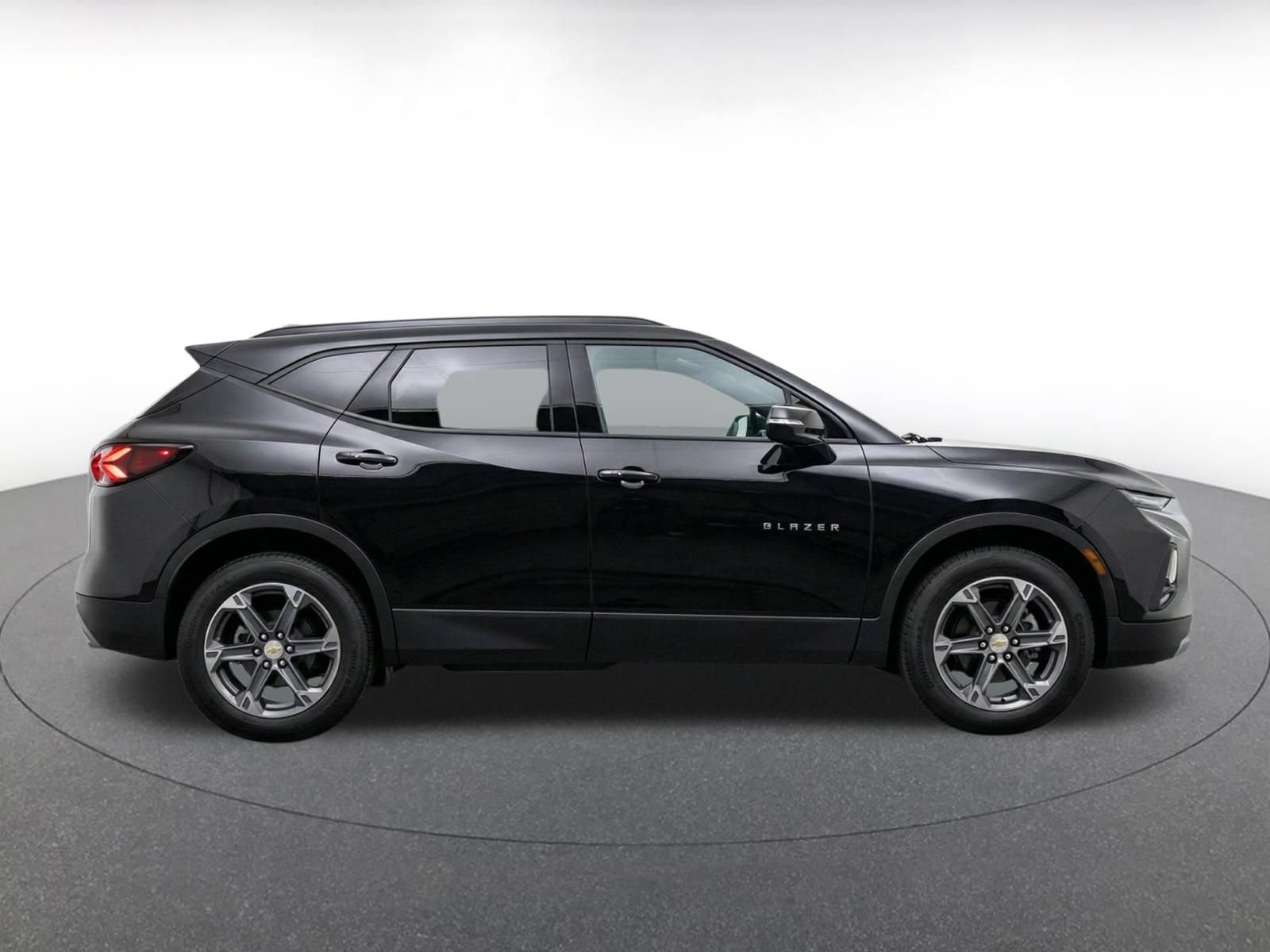 Thumbnail: 2025 Chevrolet Blazer - 9
