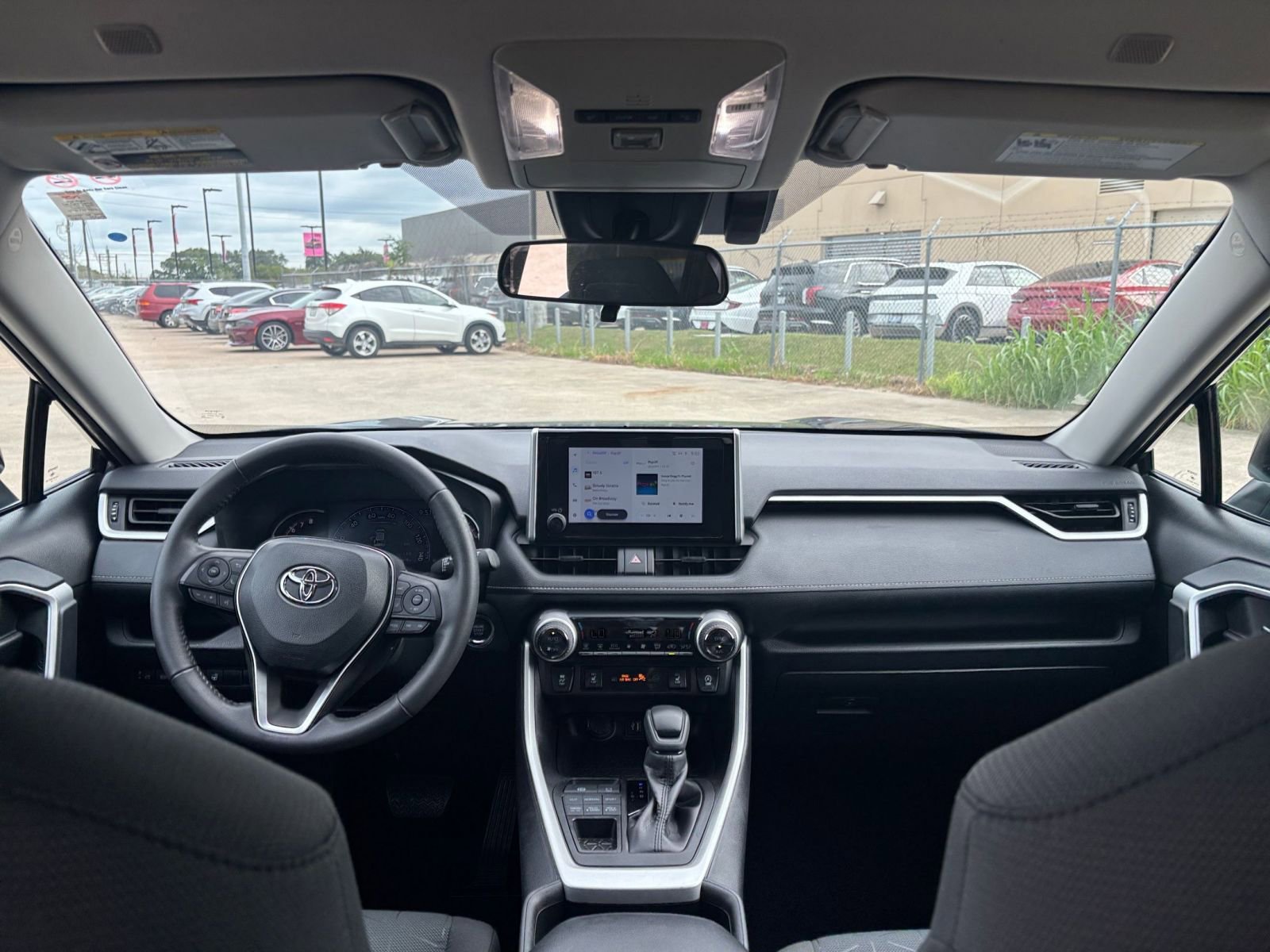Thumbnail: 2024 Toyota RAV4 - 33