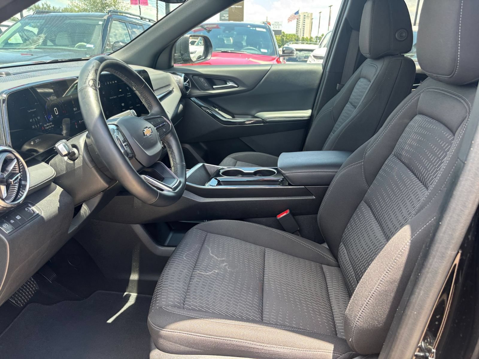 Thumbnail: 2025 Chevrolet Equinox - 26