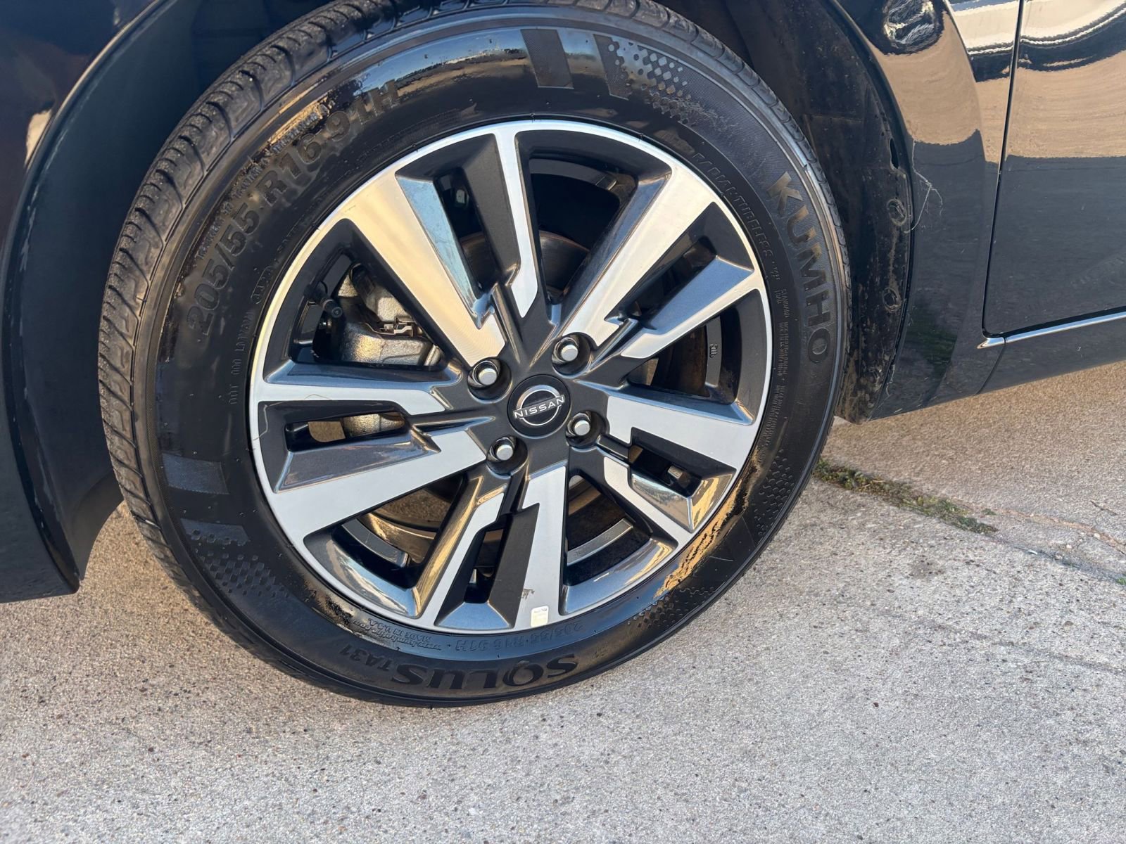 Thumbnail: 2025 Nissan Versa - 28