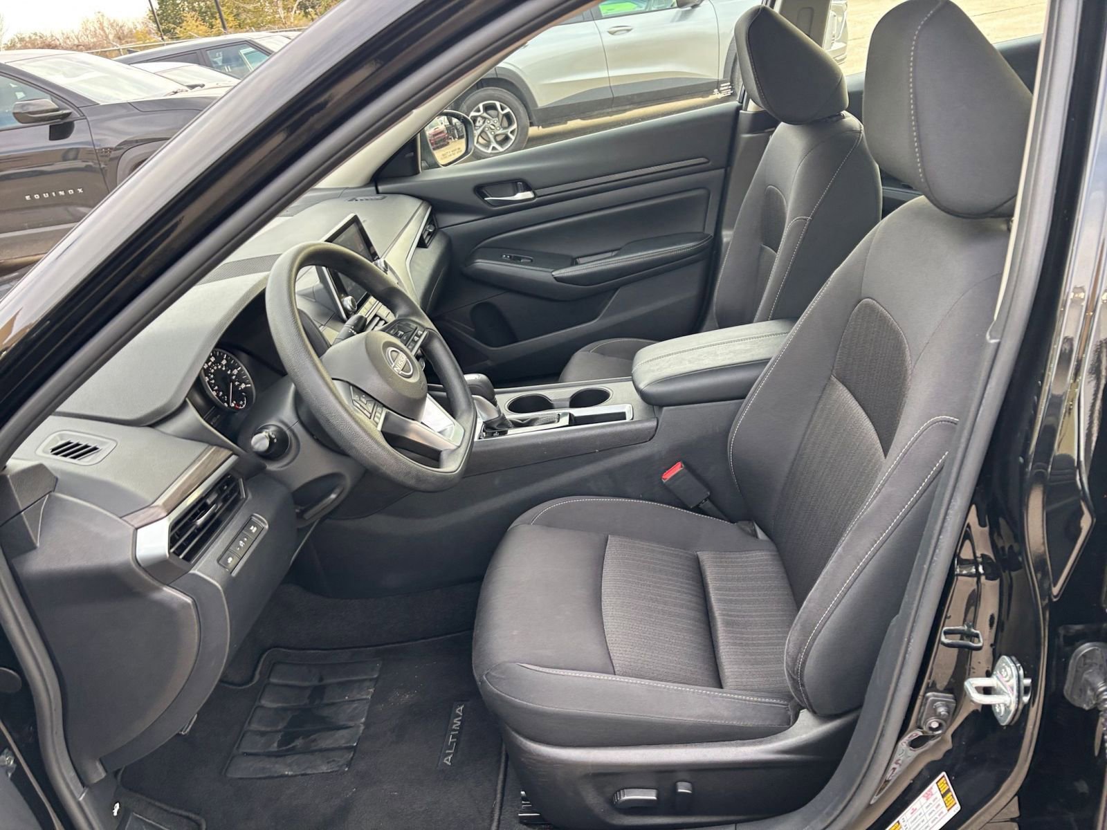 Thumbnail: 2025 Nissan Altima - 25