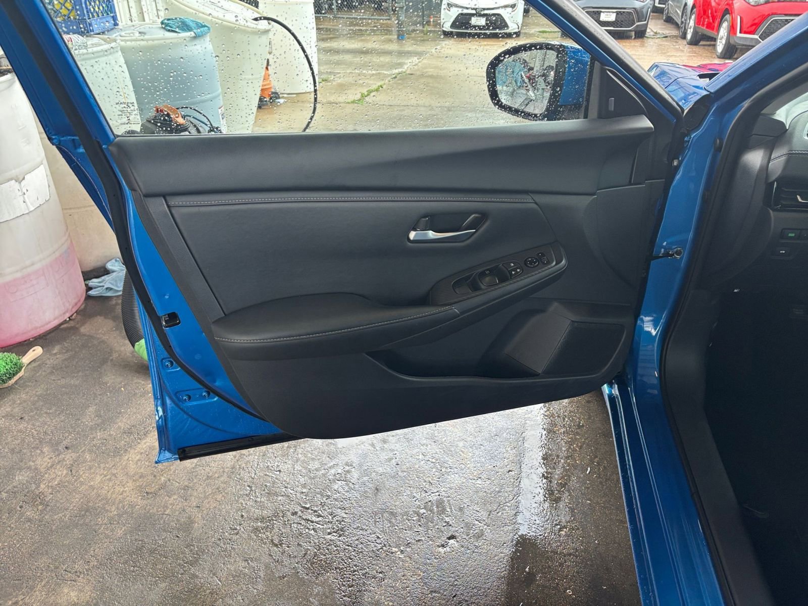 Thumbnail: 2025 Nissan Sentra - 18