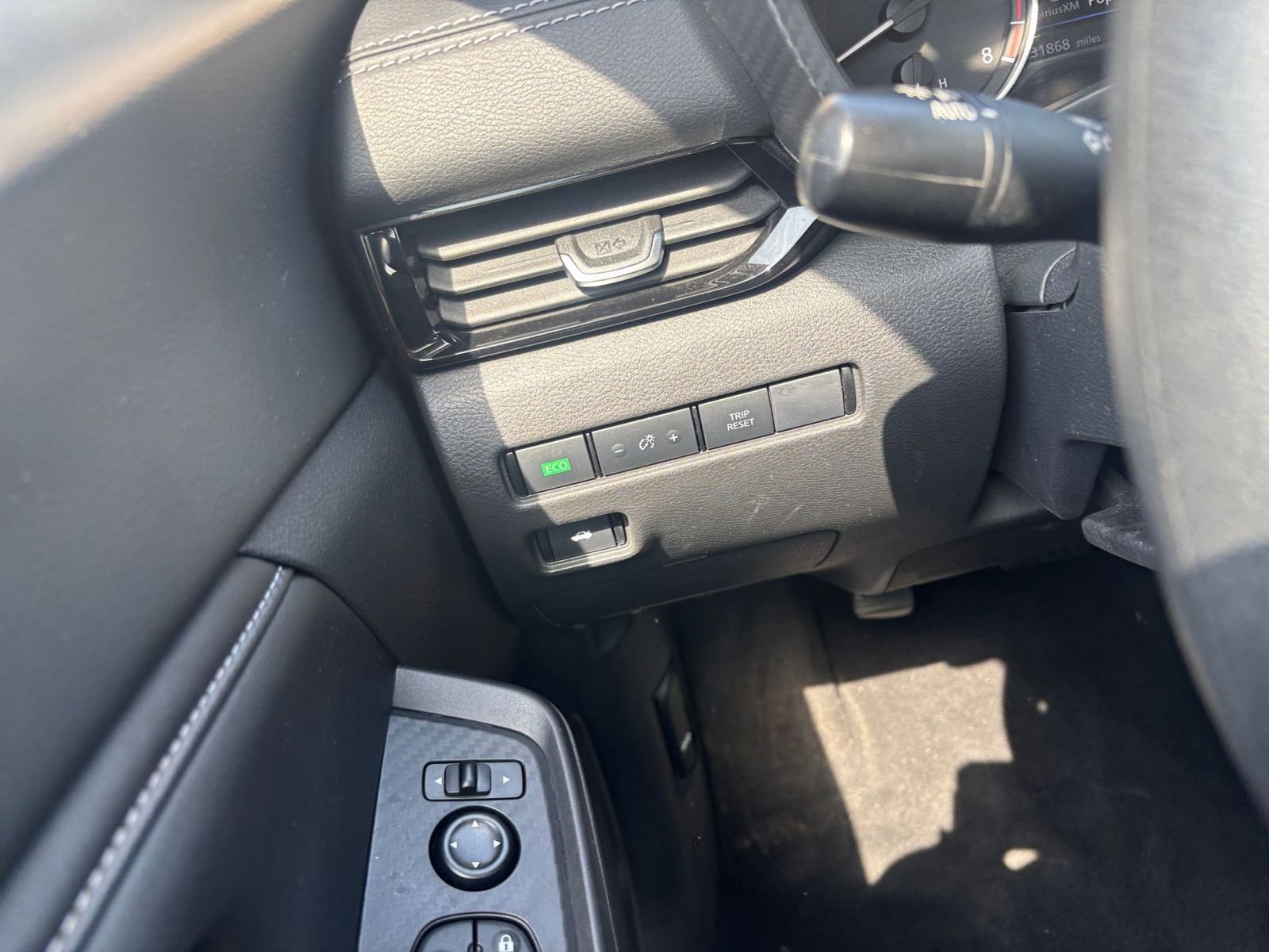 Thumbnail: 2025 Nissan Sentra - 32