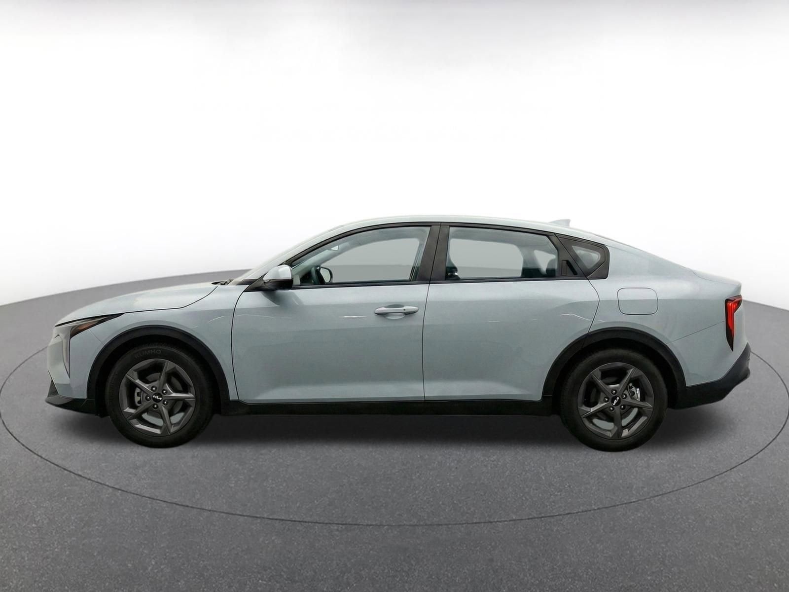Thumbnail: 2025 Kia K4 - 4