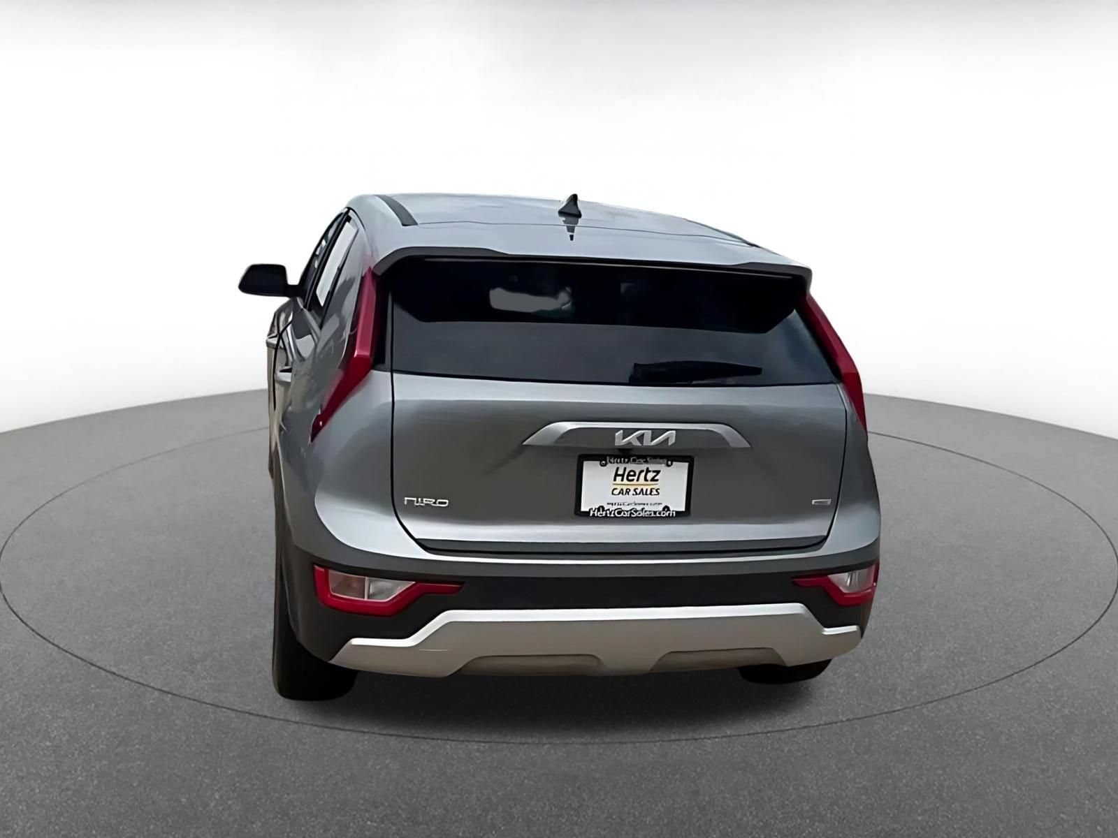 Thumbnail: 2026 Kia Niro - 10