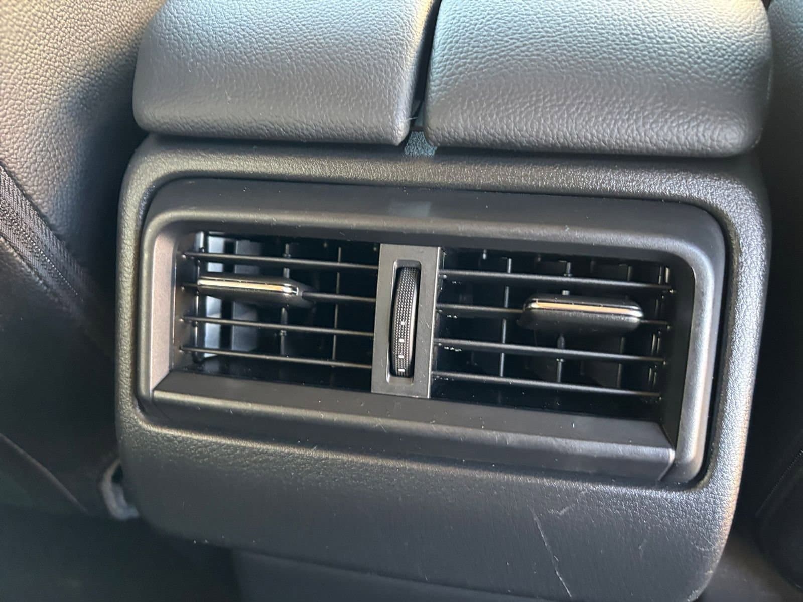 Thumbnail: 2025 Mazda CX-50 - 25