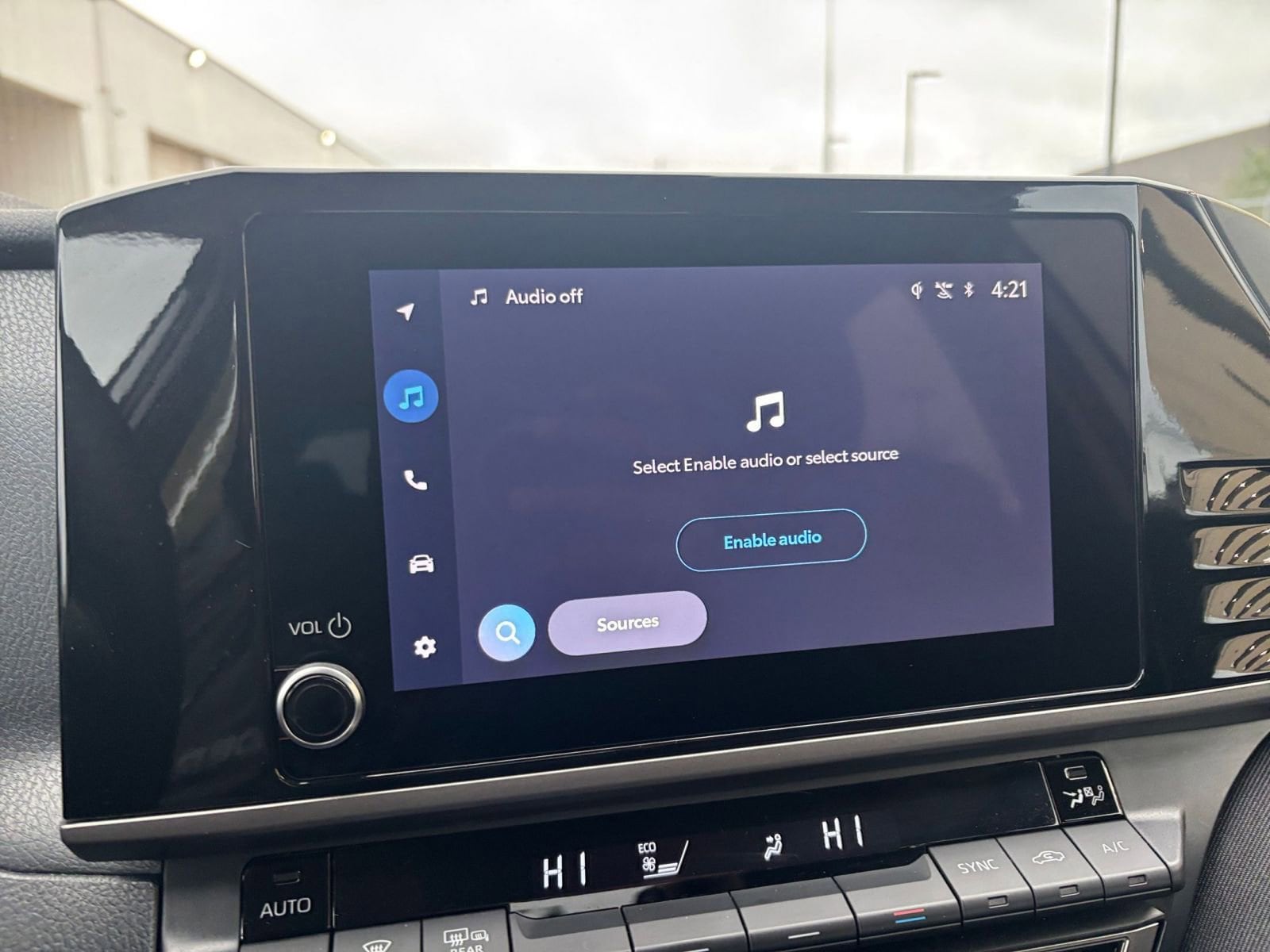 Thumbnail: 2025 Toyota Camry - 21