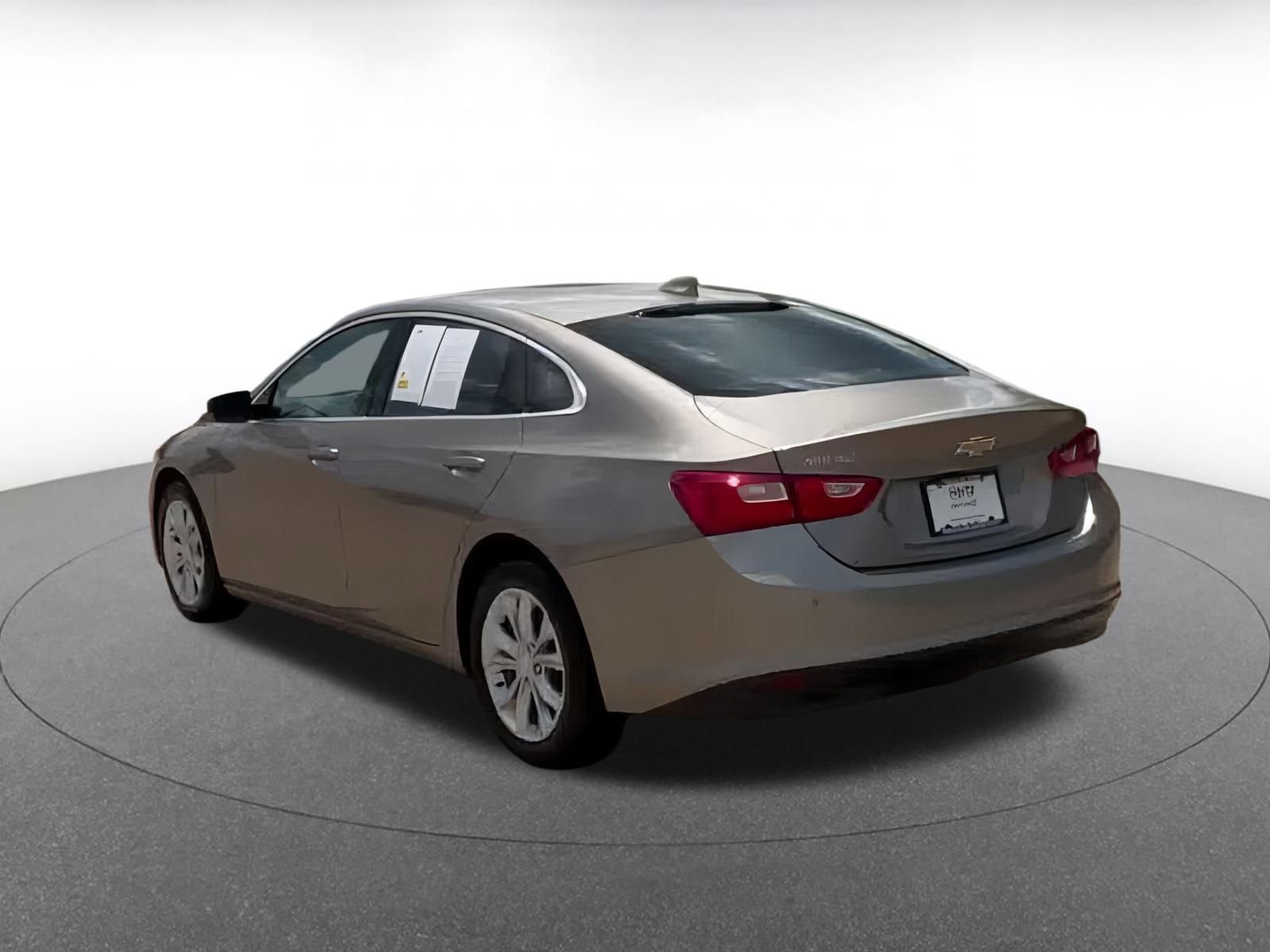 Thumbnail: 2024 Chevrolet Malibu - 14