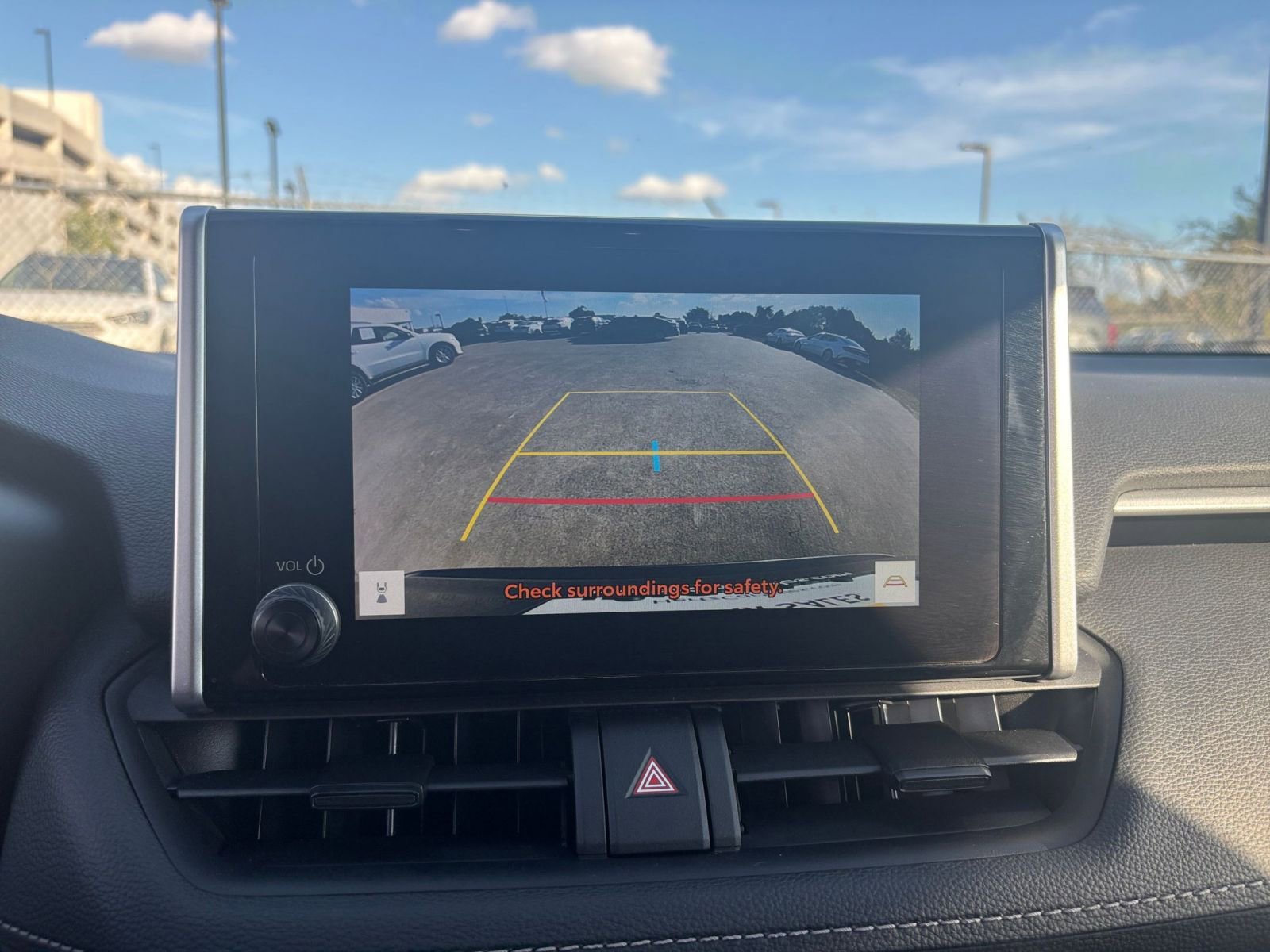 Thumbnail: 2025 Toyota RAV4 - 17