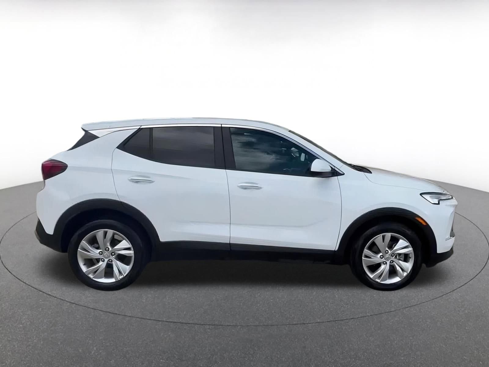 Thumbnail: 2025 Buick Encore GX - 16