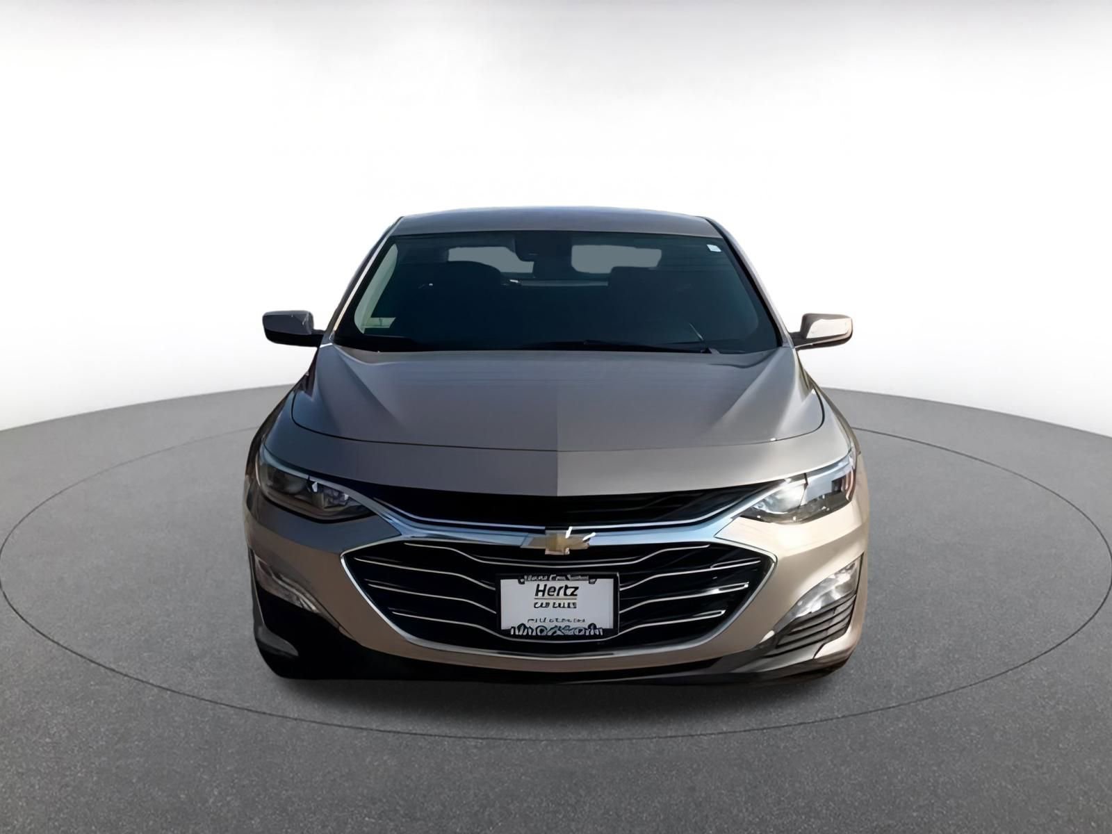 Thumbnail: 2024 Chevrolet Malibu - 4
